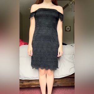 small black lilly pulitzer dress worn twice
